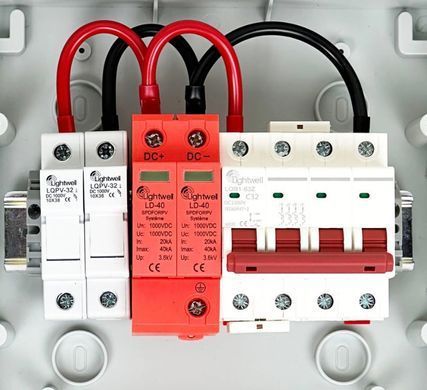 Сонячна PV розподільна коробка LQX1/1DC1000VB1-1532-PG, DC 1000В 1 вхід 1 вихід, з блискавкозахистом
